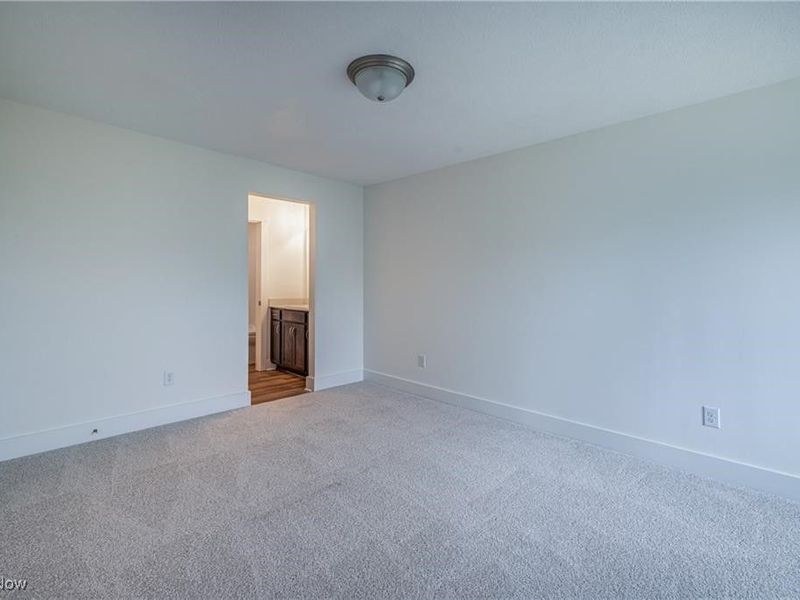 2105 Glenmont Drive, Brunswick, OH 44212 Photo 26