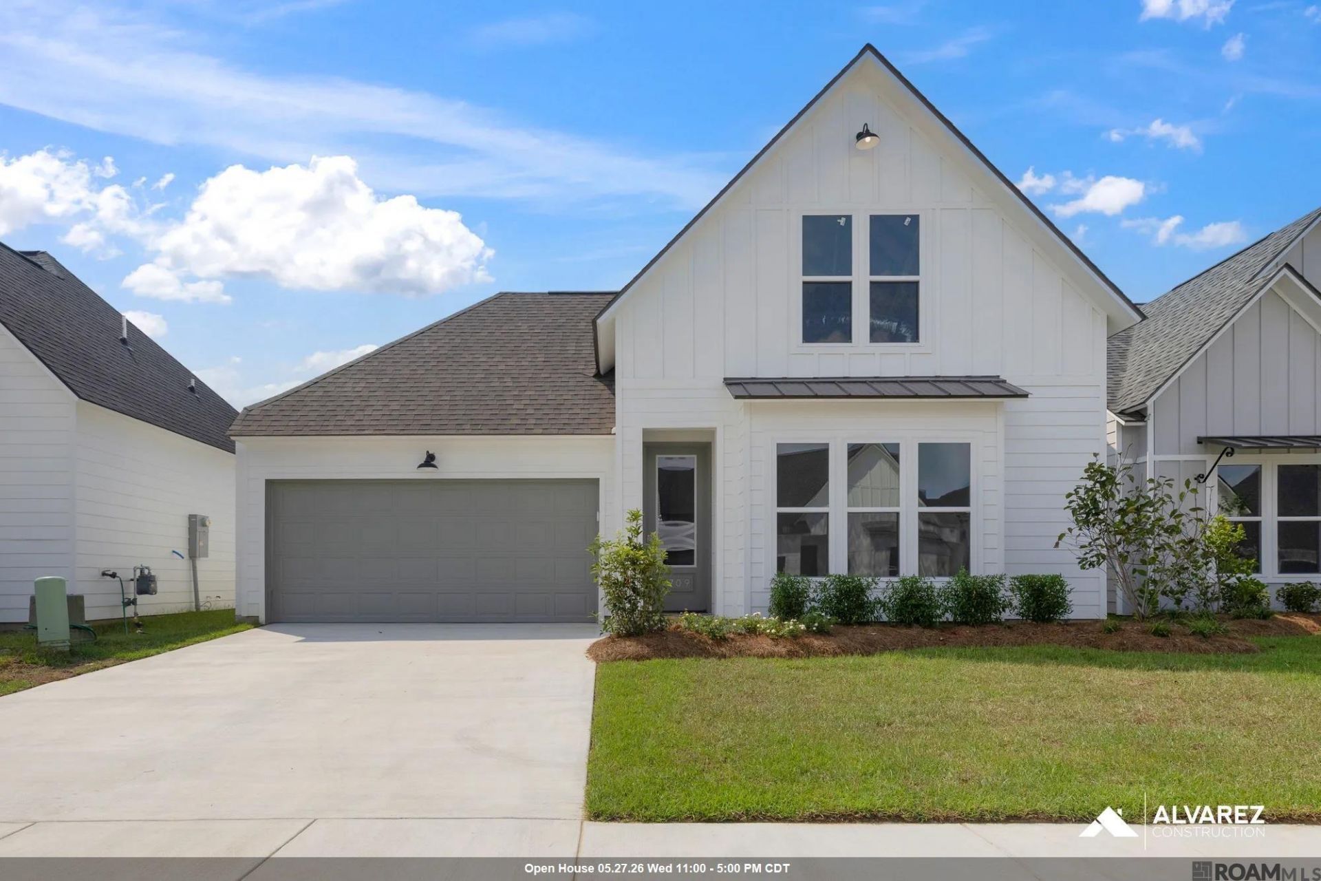 1709 Seawolf Dr, Saint George, LA 70810 Main Photo
