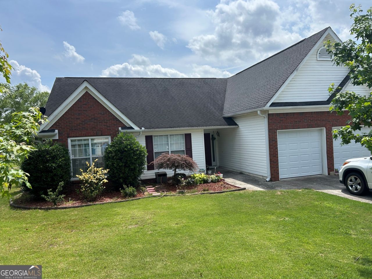 2256 Hansford Pass, Buford, GA 30519 Main Photo