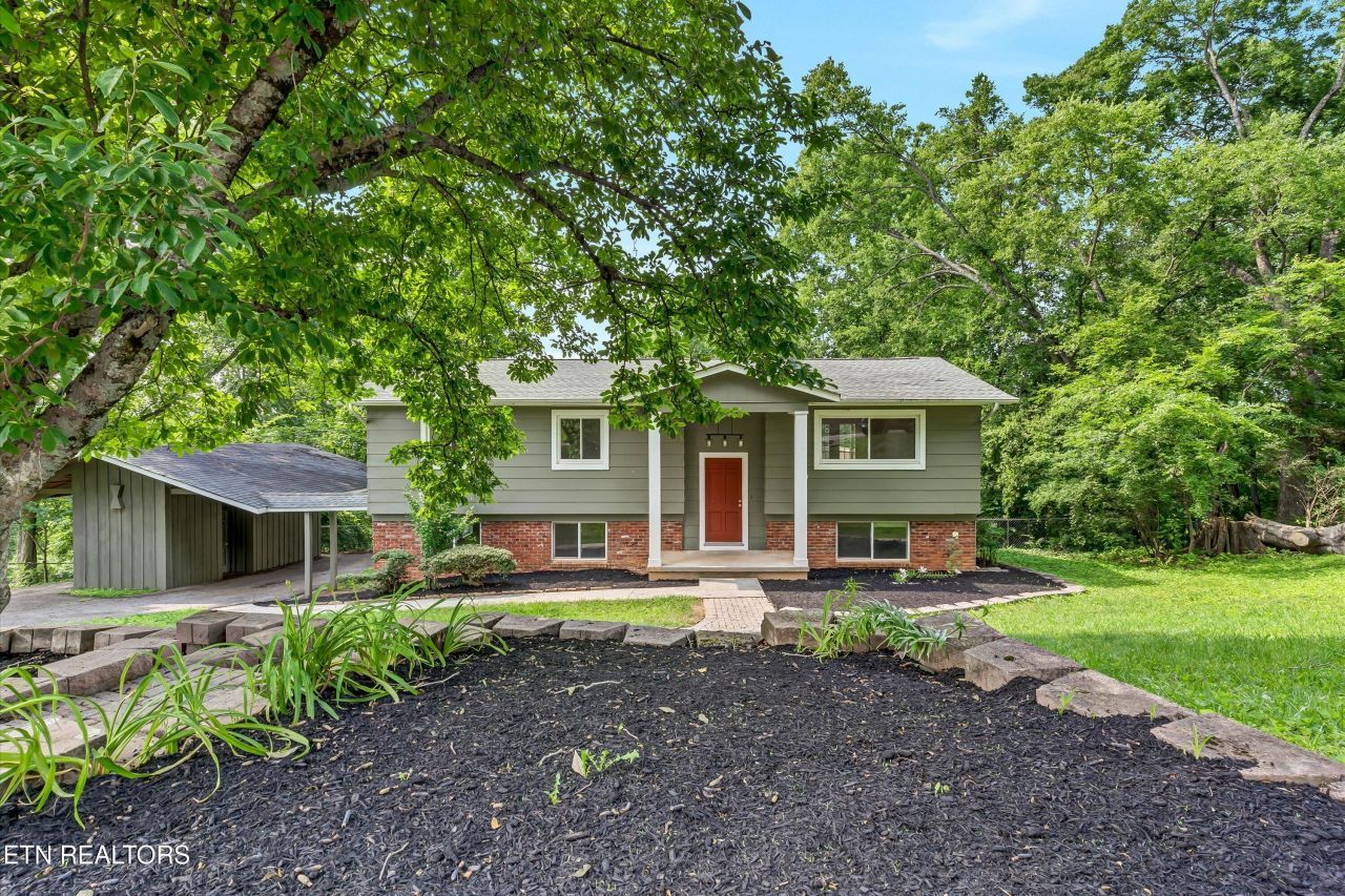 9209 Topoco Drive, Knoxville, TN 37922 Main Photo