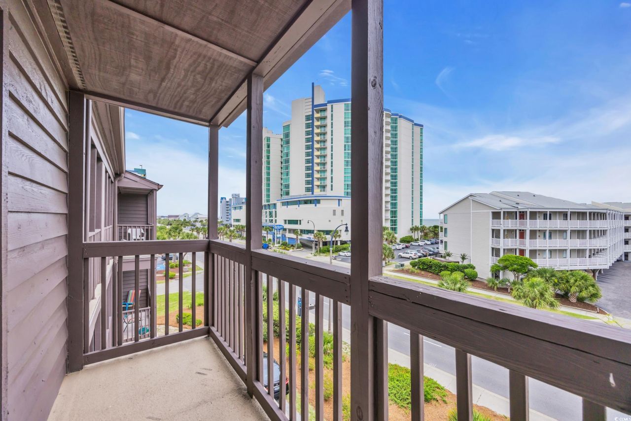 207 N Ocean Blvd. Photo 23