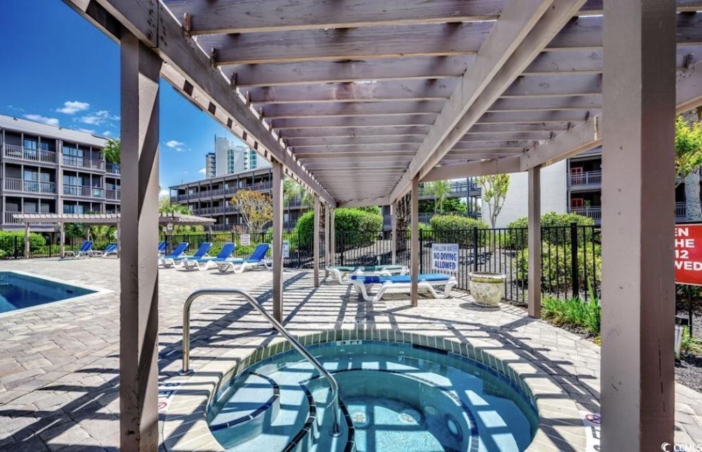 207 N Ocean Blvd. Photo 29