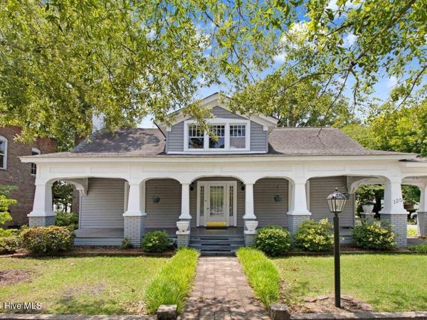 125 W Pine Street, Pine Level, NC 27568