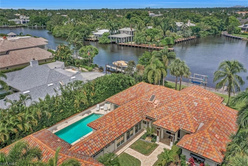 655 Galleon Dr, Naples, FL 34102 Photo