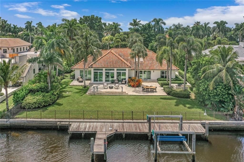 655 Galleon Dr, Naples, FL 34102 Photo
