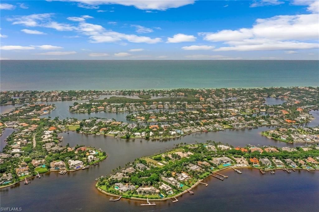 655 Galleon Dr, Naples, FL 34102 Photo