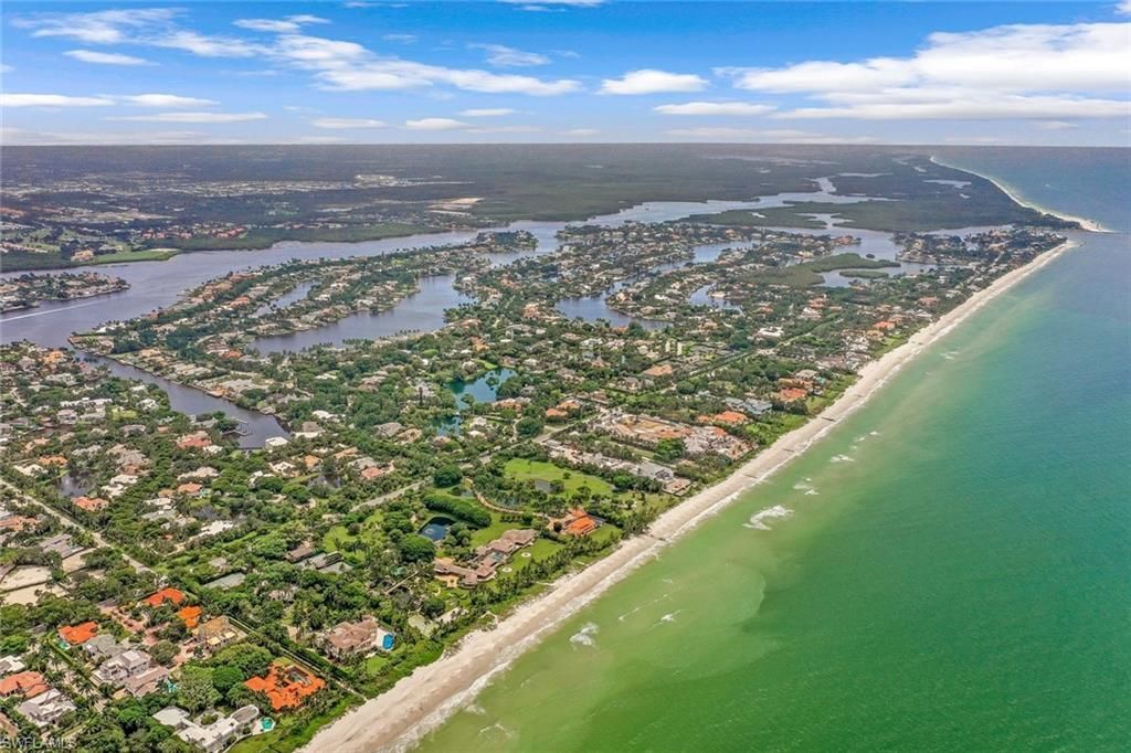 655 Galleon Dr, Naples, FL 34102 Photo