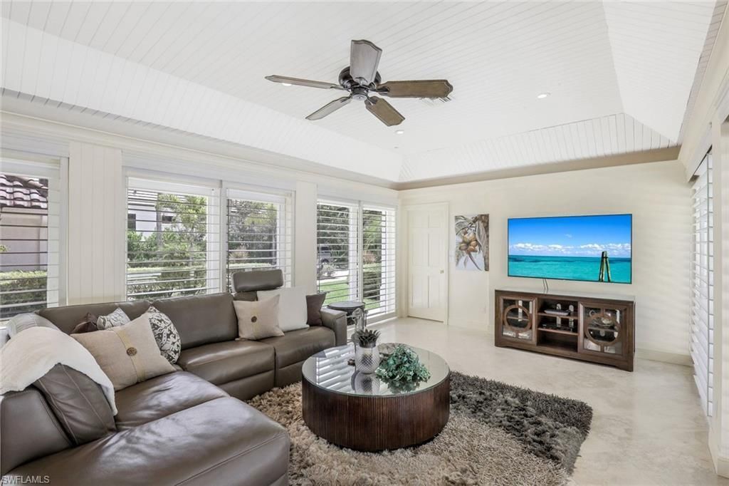 655 Galleon Dr, Naples, FL 34102 Photo