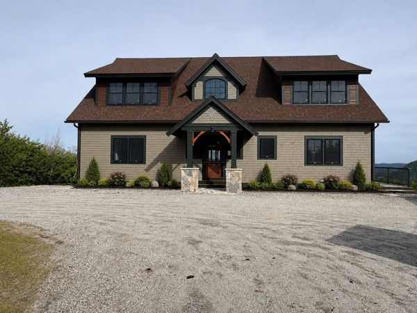 4 Skyline Drive, Unit 3, Hebron, NH 03241