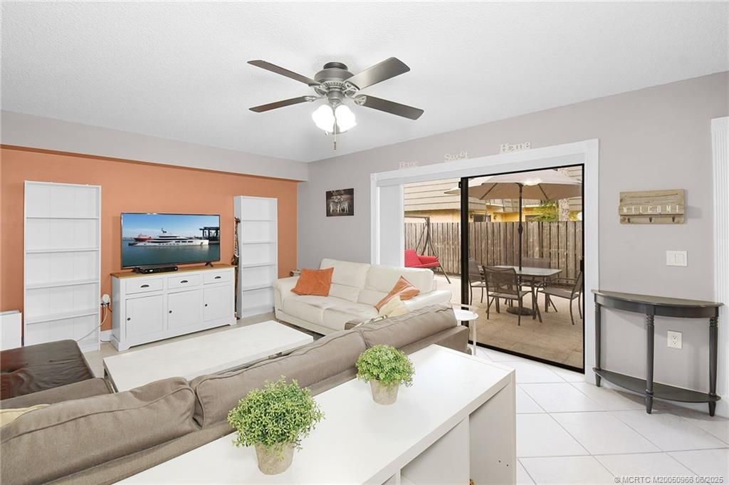 1117 11th Way, West Palm Beach, FL 33407 Photo