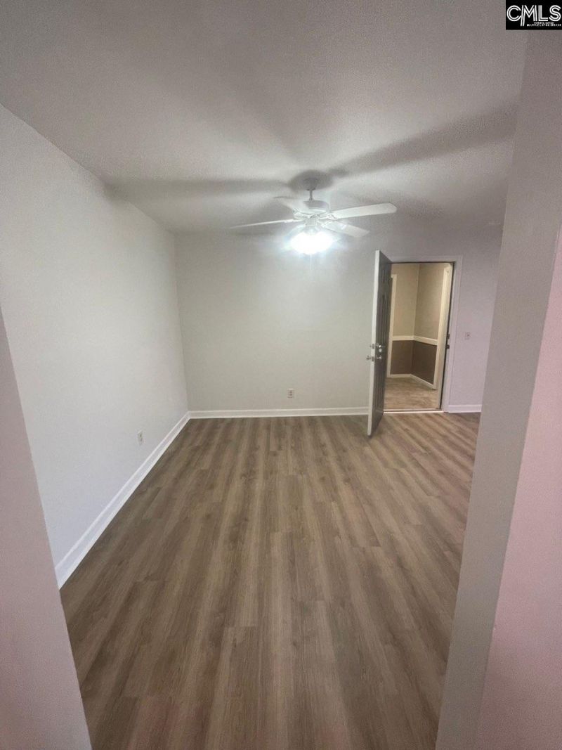 101 Menlo Drive Photo 5