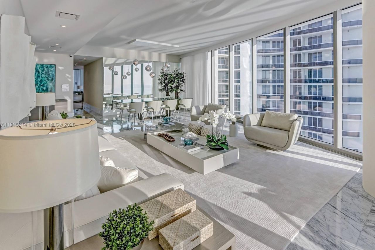 15701 Collins Ave, Unit 3101, Sunny Isles Beach, FL 33160 Photo