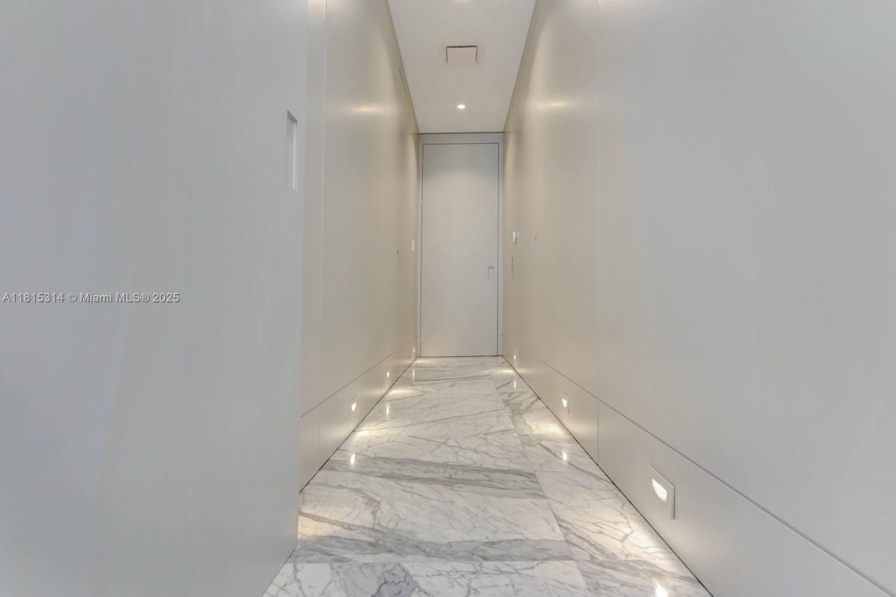 15701 Collins Ave, Unit 3101, Sunny Isles Beach, FL 33160 Photo