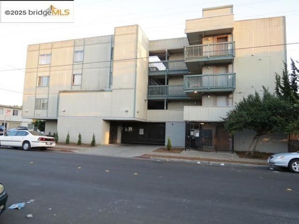1532 Chanslor AVE, Unit #, Richmond, CA 94801