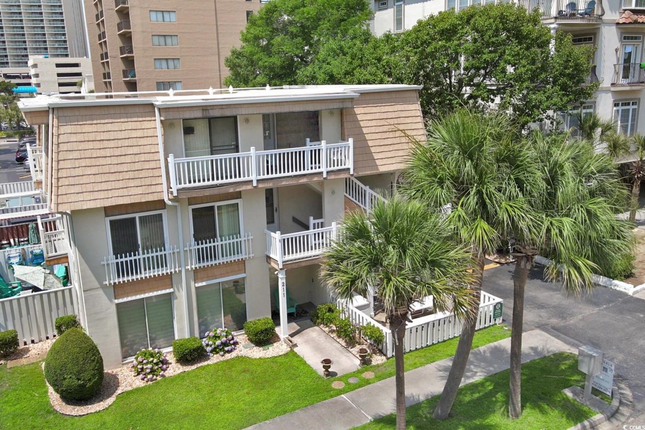 211 76th Ave. N Photo 5