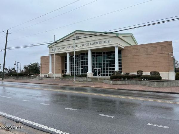 533 E 11th Street Street, Panama City, FL 32401