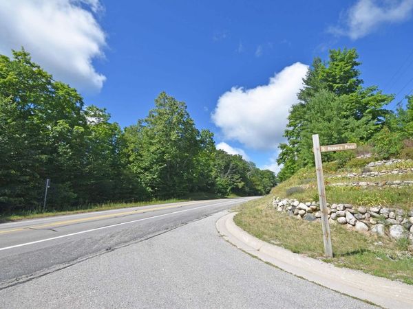 5 Timber View Trail W, Empire, MI 49630