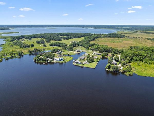 3943 NW 219th Street RD, Micanopy, FL 32667