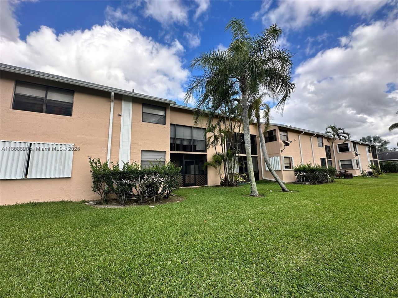 1140 Independence Trl, Unit 1140-J, Homestead, FL 33034 Photo