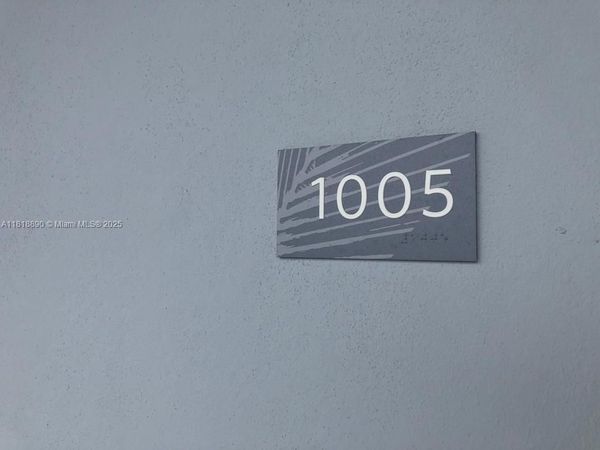 16385 Biscayne Blvd, Unit 1005, North Miami Beach, FL 33160