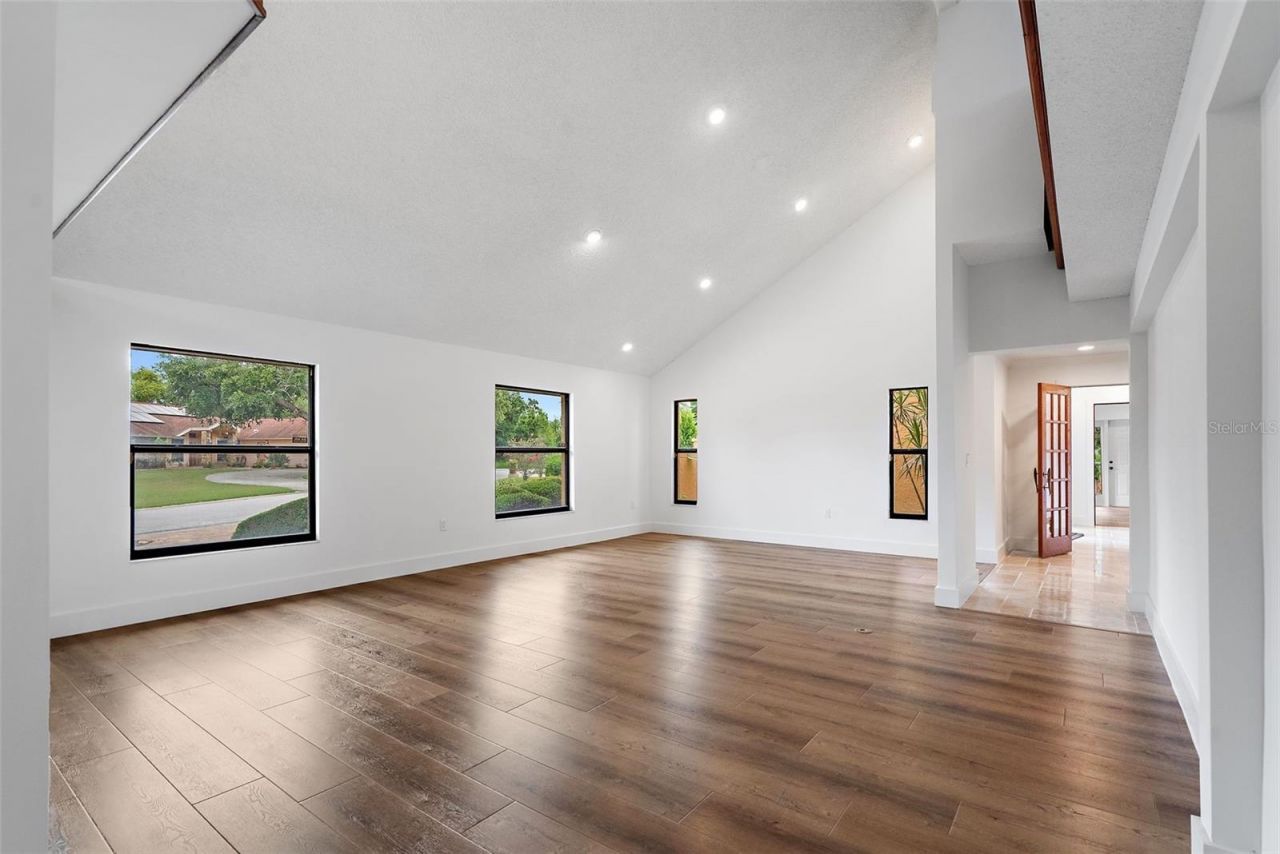 1721 Allens Creek Drive, Clearwater, FL 33764 Photo