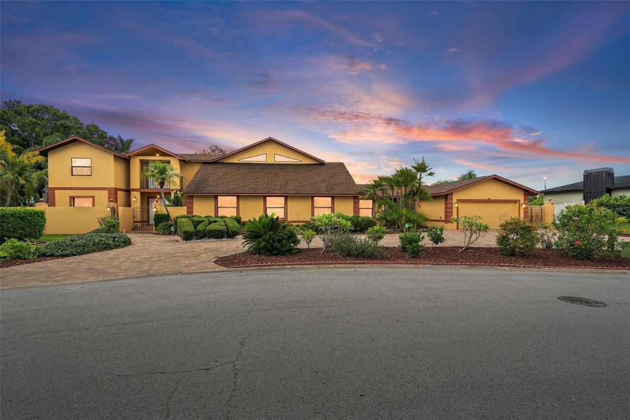 1721 Allens Creek Drive, Clearwater, FL 33764 Photo