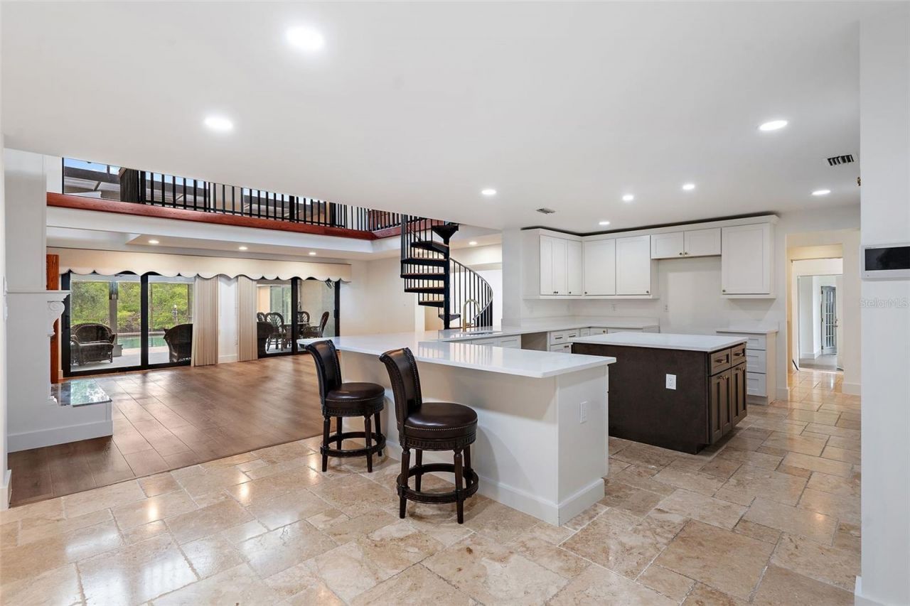 1721 Allens Creek Drive, Clearwater, FL 33764 Photo