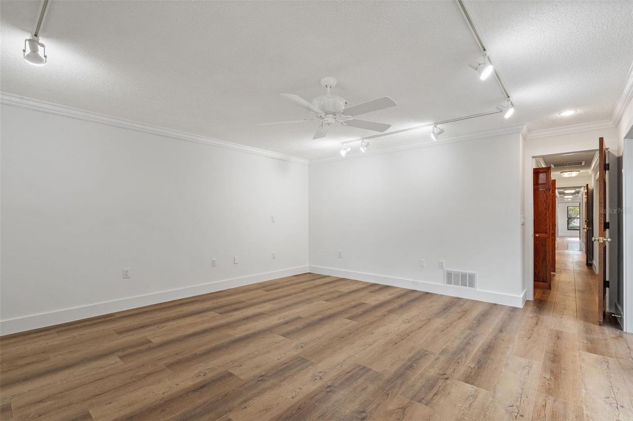 1721 Allens Creek Drive, Clearwater, FL 33764 Photo