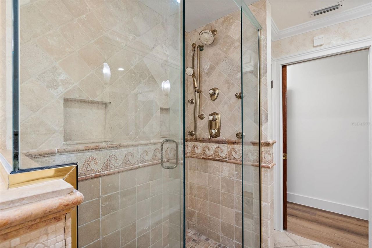 1721 Allens Creek Drive, Clearwater, FL 33764 Photo