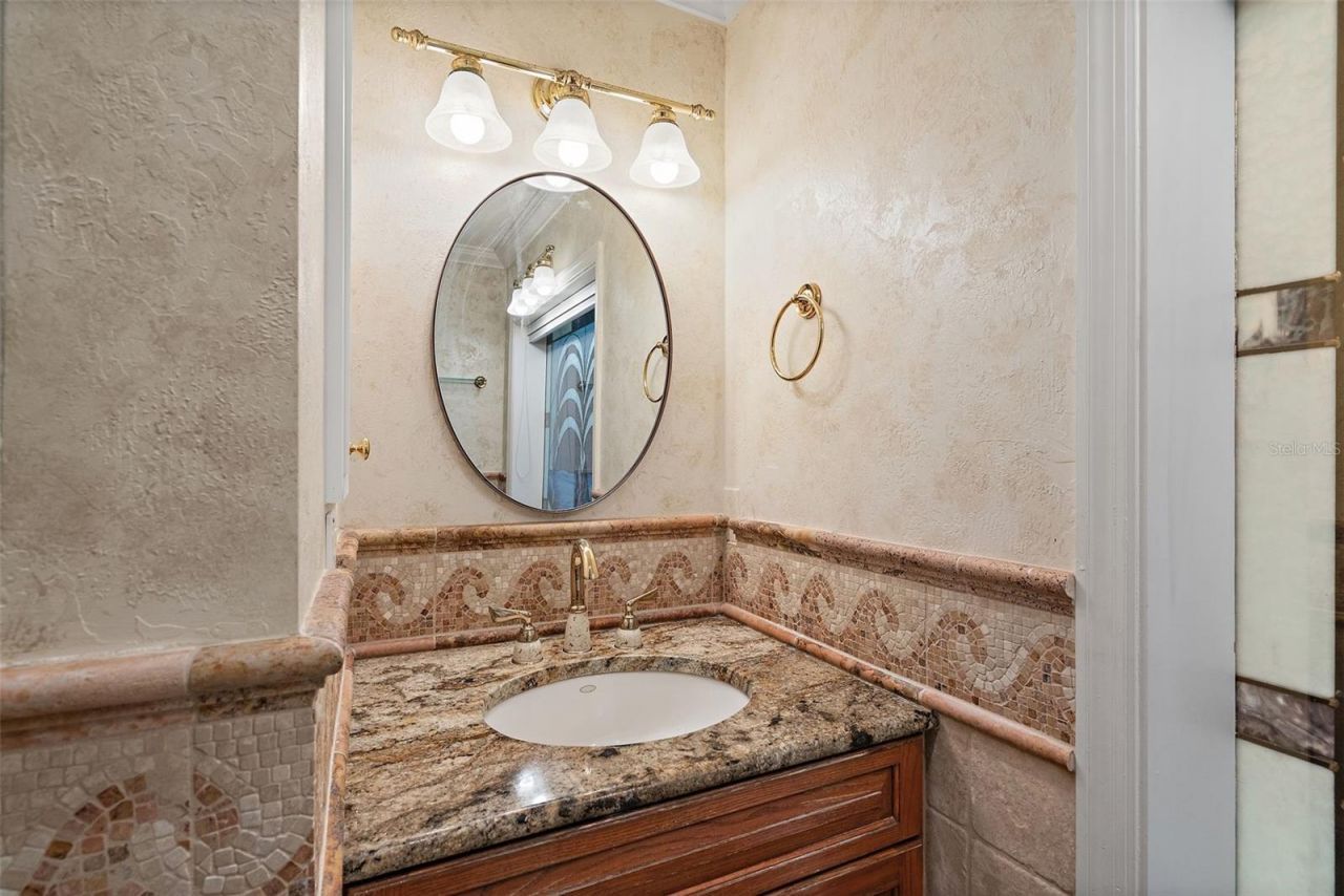 1721 Allens Creek Drive, Clearwater, FL 33764 Photo