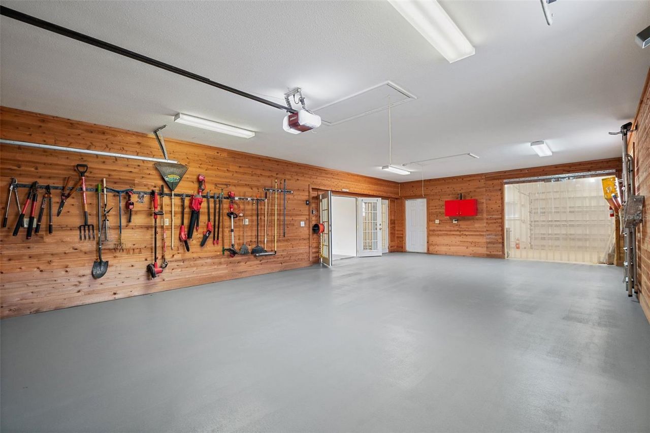 1721 Allens Creek Drive, Clearwater, FL 33764 Photo