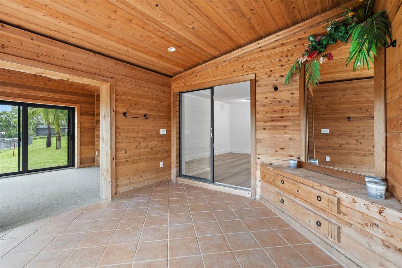 1721 Allens Creek Drive, Clearwater, FL 33764 Photo