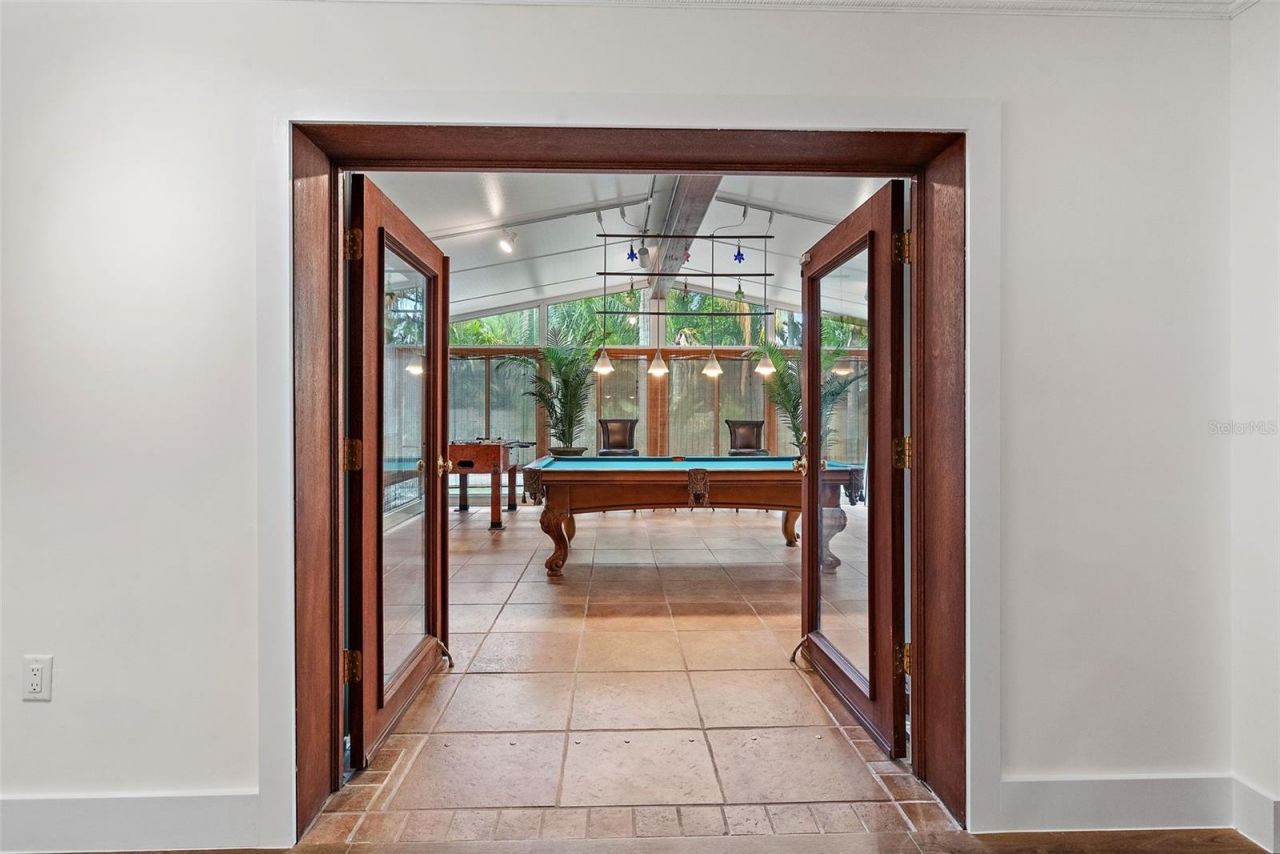 1721 Allens Creek Drive, Clearwater, FL 33764 Photo