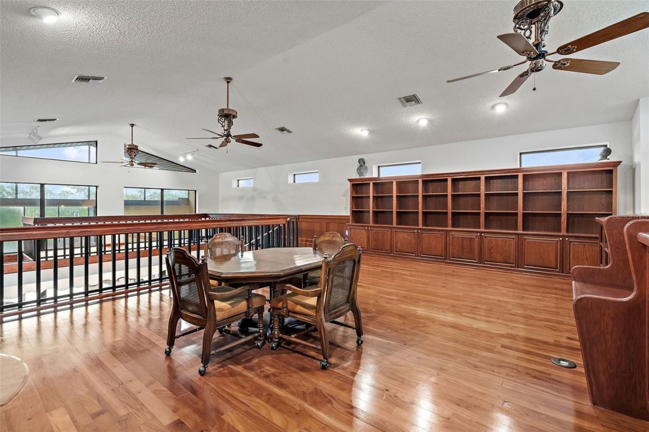 1721 Allens Creek Drive, Clearwater, FL 33764 Photo