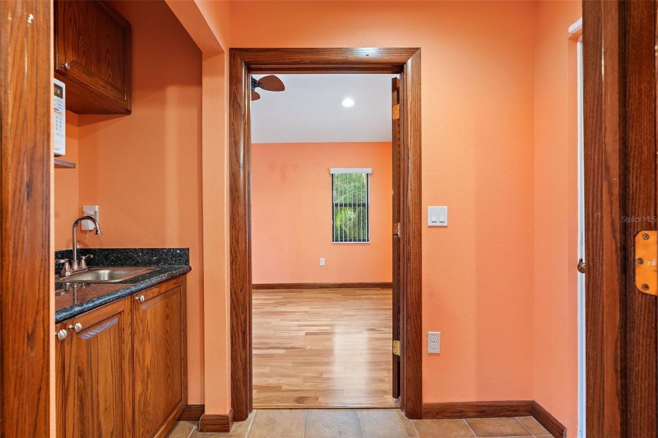 1721 Allens Creek Drive, Clearwater, FL 33764 Photo