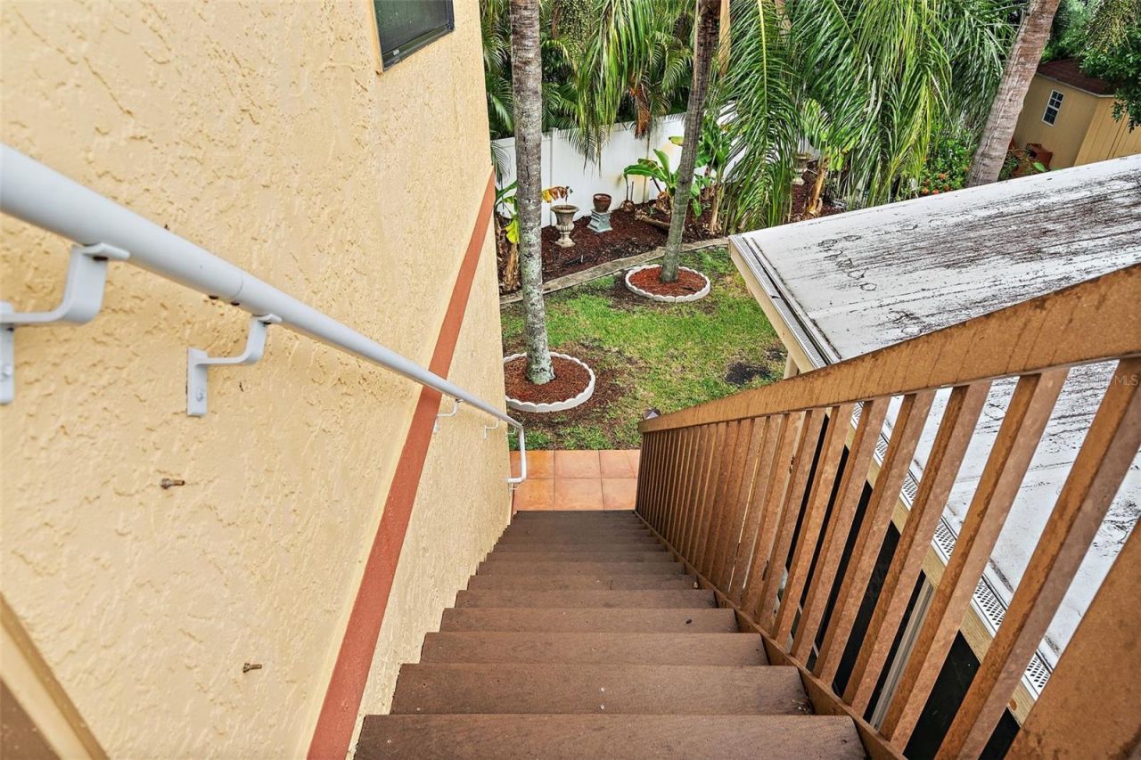 1721 Allens Creek Drive, Clearwater, FL 33764 Photo