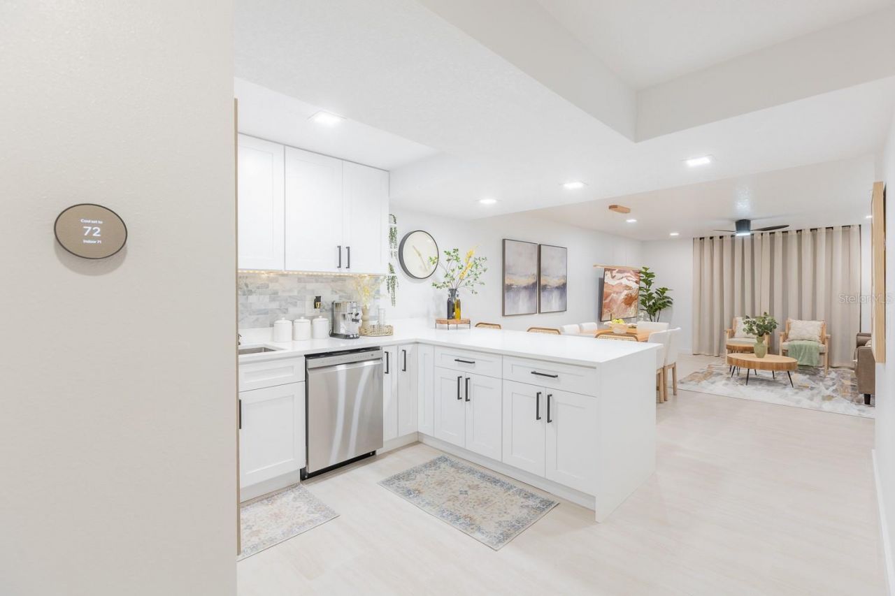 701 S Atlantic Avenue, Unit UT21, New Smyrna Beach, FL 32169 Photo