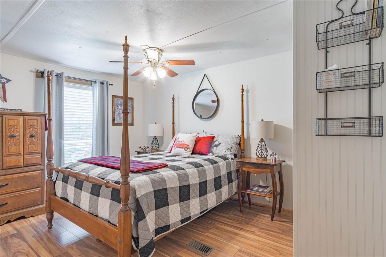 2634 Cr 416n, Lake Panasoffkee, FL 33538 Photo