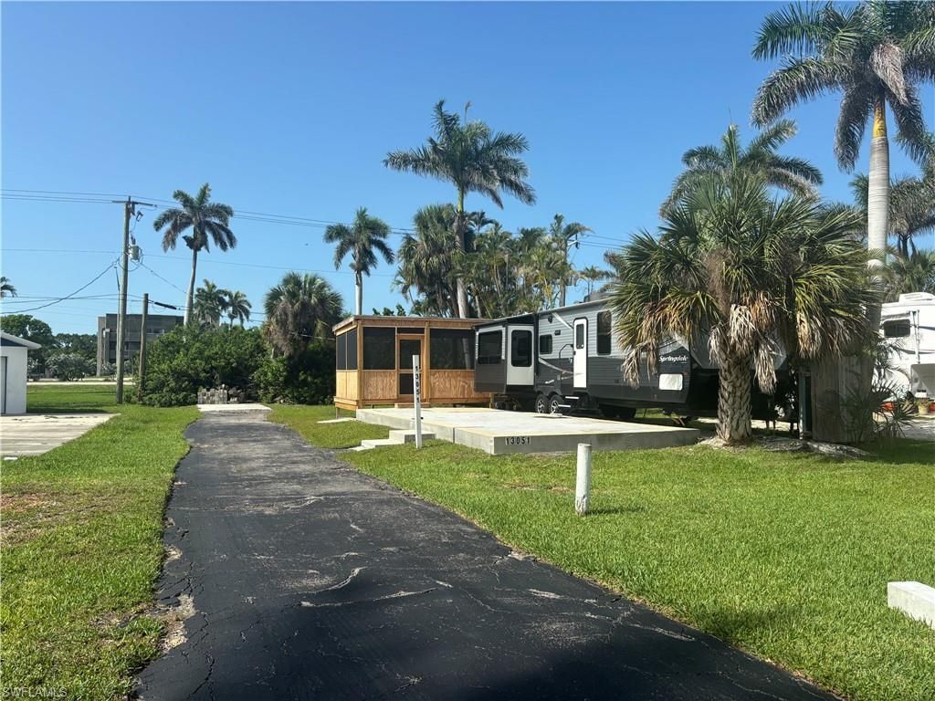 13051 Point Breeze Dr, Fort Myers, FL 33908 Photo
