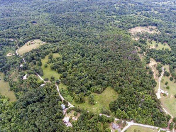 0 Barefoot, Lula, GA 30554