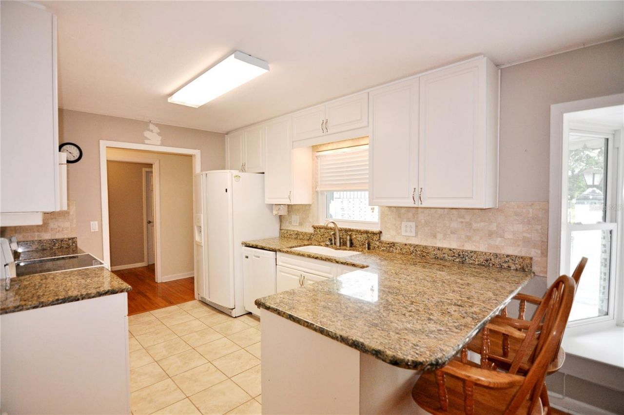 38819 Otis Allen Road, Zephyrhills, FL 33540 Photo