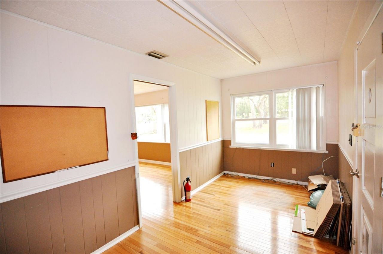 38819 Otis Allen Road, Zephyrhills, FL 33540 Photo