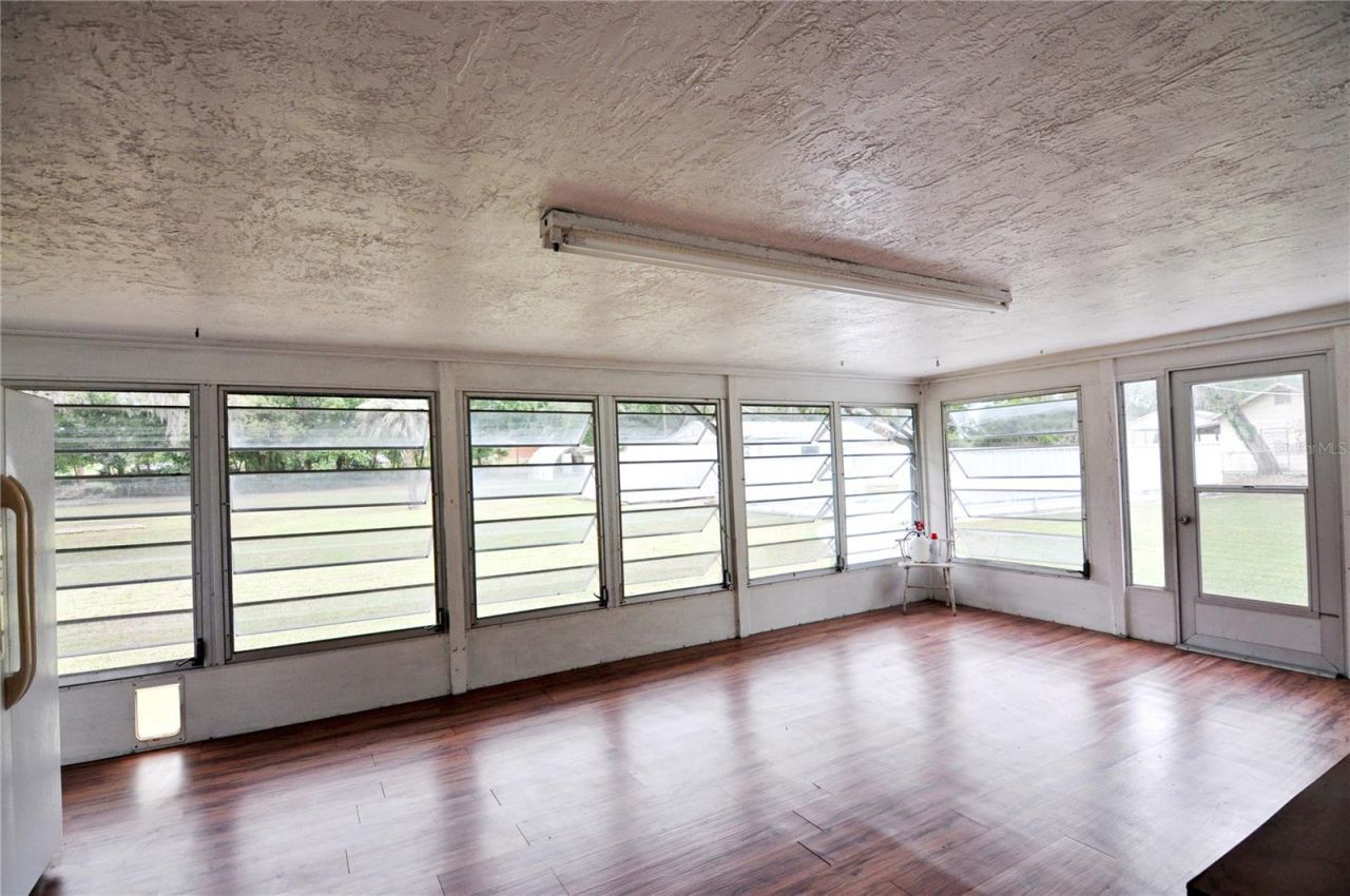 38819 Otis Allen Road, Zephyrhills, FL 33540 Photo