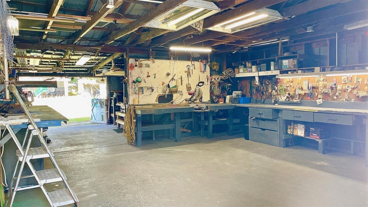 38819 Otis Allen Road, Zephyrhills, FL 33540 Photo