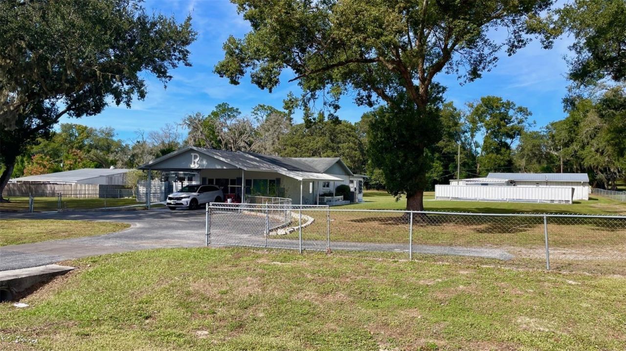 38819 Otis Allen Road, Zephyrhills, FL 33540 Photo