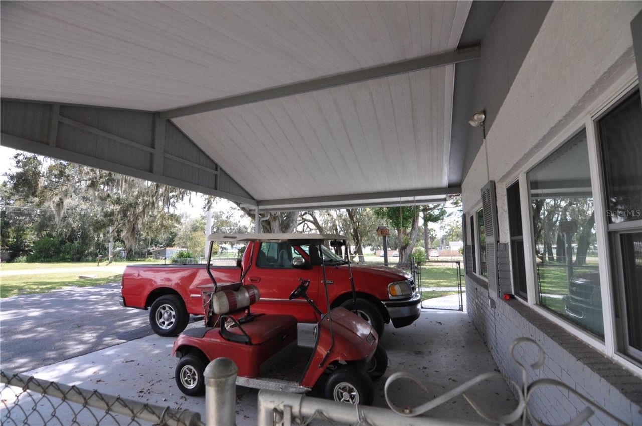 38819 Otis Allen Road, Zephyrhills, FL 33540 Photo