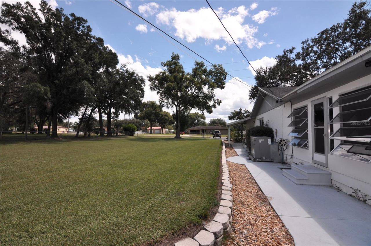 38819 Otis Allen Road, Zephyrhills, FL 33540 Photo