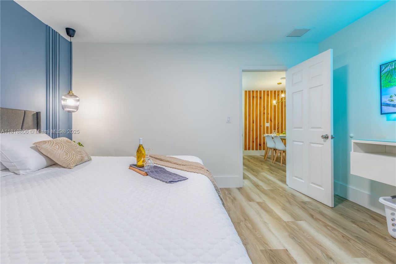 1762 NW 15th St, Unit 1, Miami, FL 33125 Photo