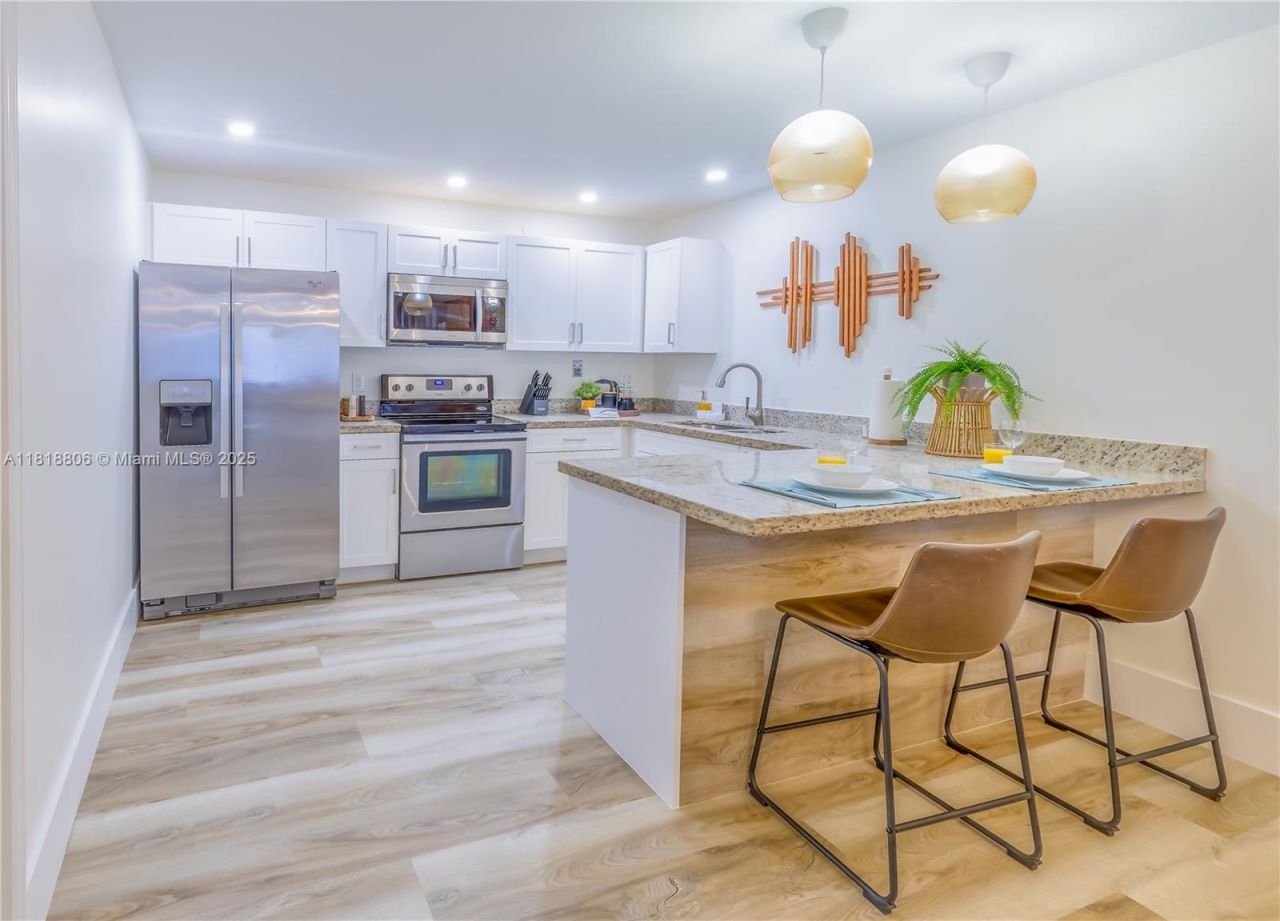 1762 NW 15th St, Unit 1, Miami, FL 33125 Photo