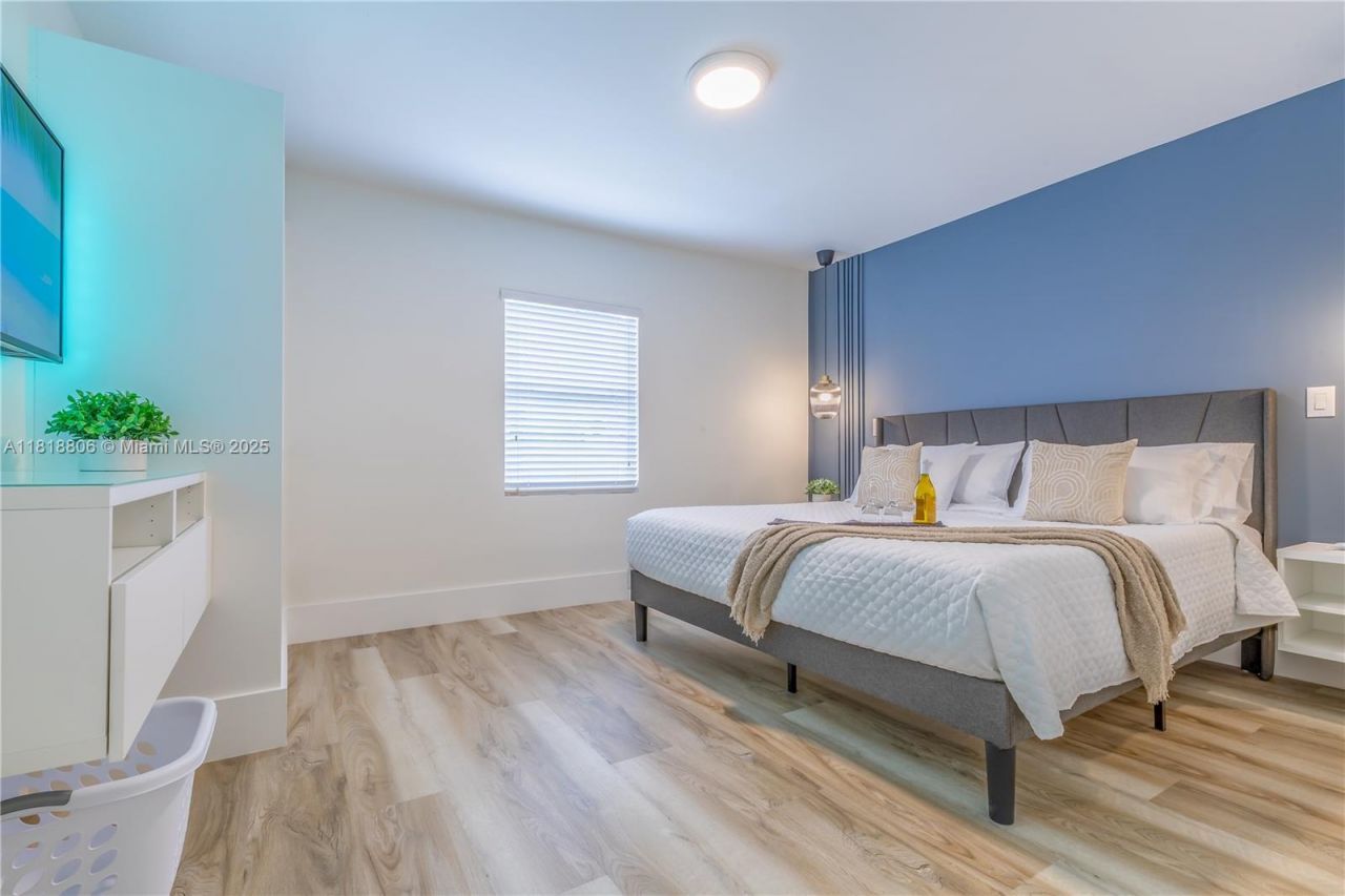 1762 NW 15th St, Unit 1, Miami, FL 33125 Photo